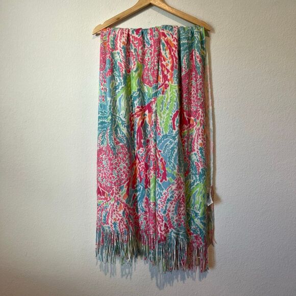 Lilly Pulitzer x Pottery Barn Teen Fringed Knit Throw Blanket 46” x 56” - Picture 2 of 6